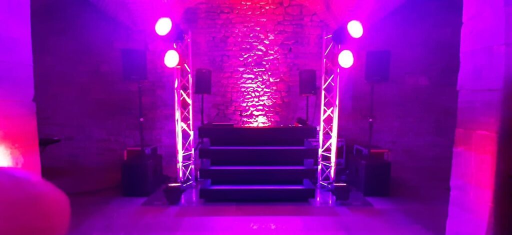 Op een feest met DJ Nick Wijnand